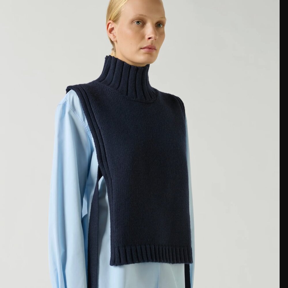 Soeur Or Turtleneck Vest Pullover - Navy - Wool - One Size
